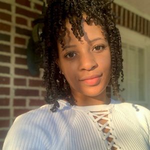 Meet your Posher, Heather